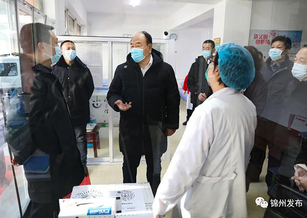 王德佳检查督导疫情防控工作：启动战时机制 筑牢疫情防线